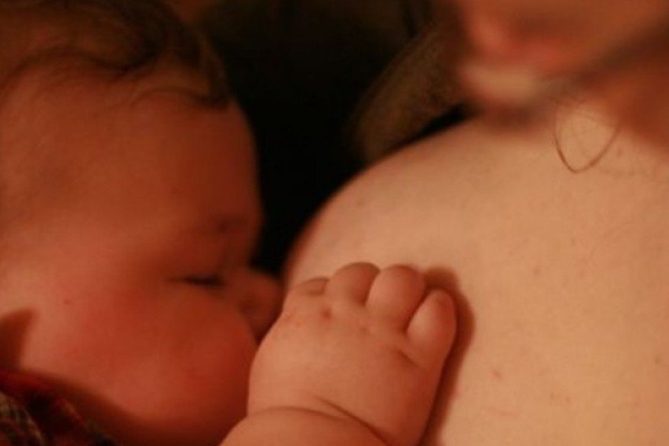Leite materno pode reduzir risco de hiperatividade infantil