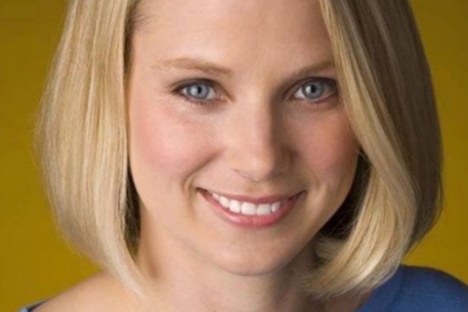 Marissa Mayer leva cantada de acionista durante reunião