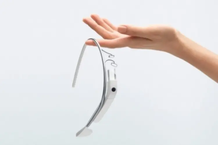 Google Glass (Divulgação)