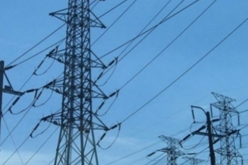 Calor intenso provoca consumo recorde de energia em 2 dias