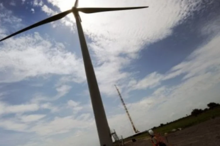 turbina eólica (©afp.com / Rodrigo Arangua)