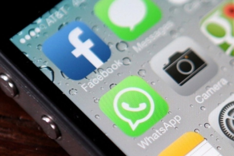 Wall Street vê sentido em negócio entre WhatsApp e Facebook