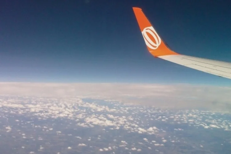 Avião (Wikimedia Commons)