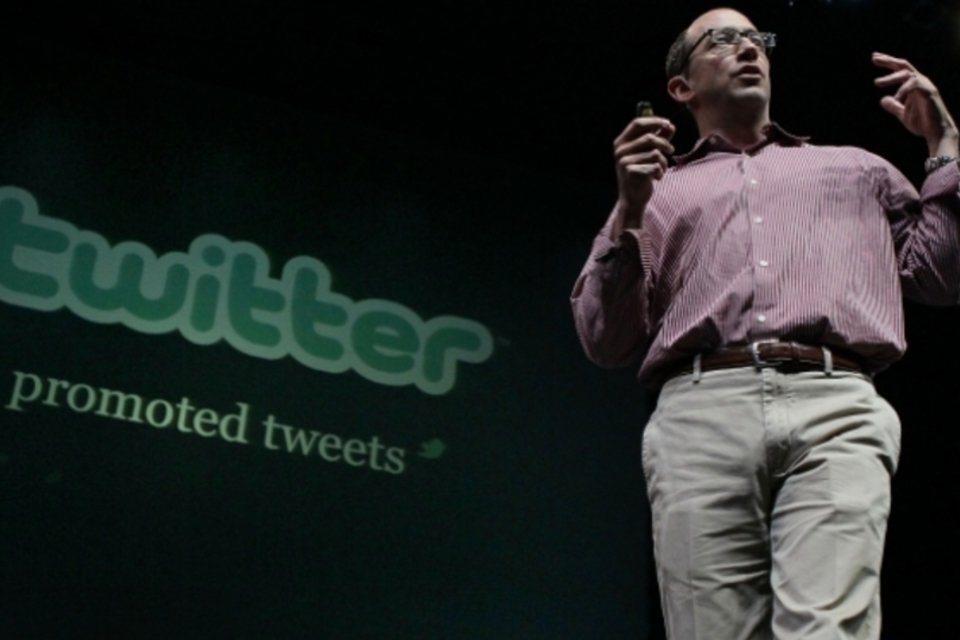 Twitter pode aposentar @ e hashtags