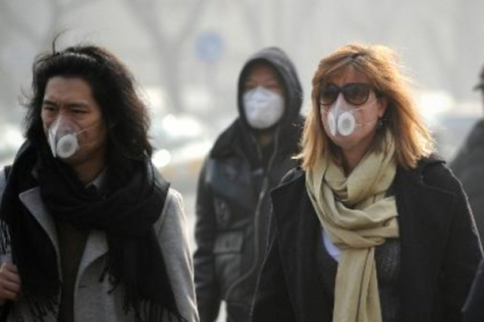 Neblina tóxica afeta moradores de Pequim