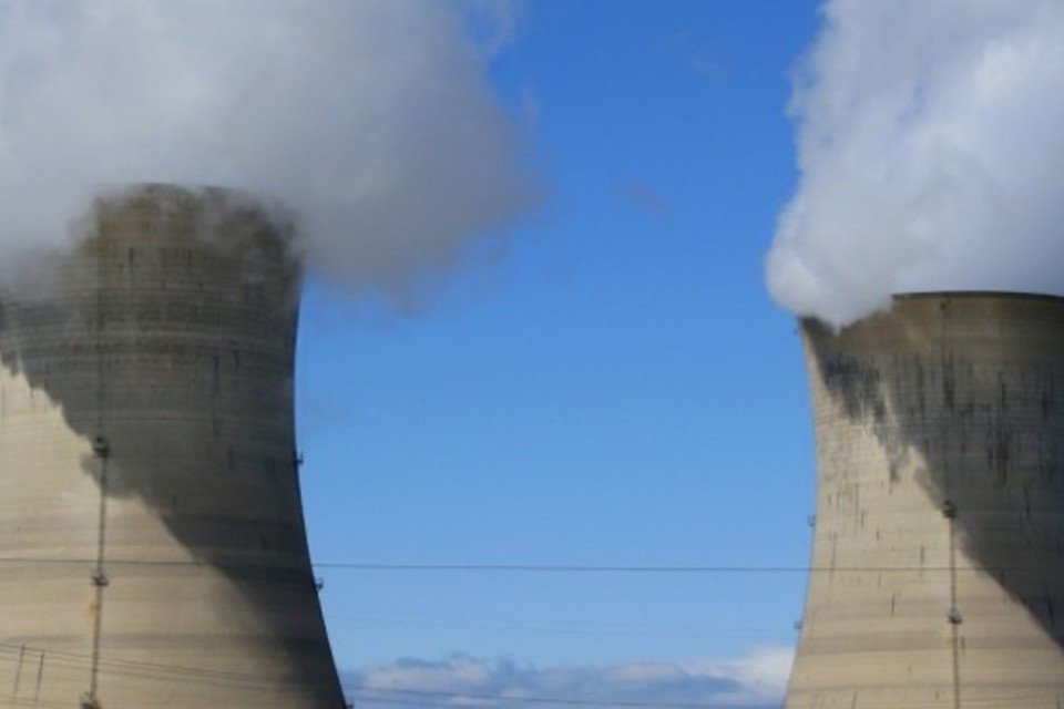 Espanha fecha usina nuclear rodeada há 42 anos em polêmicas