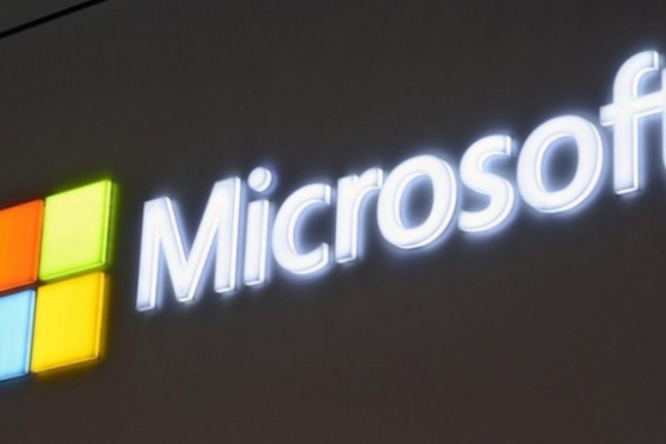 Microsoft fecha ano fiscal com alta de lucro de 0,96%