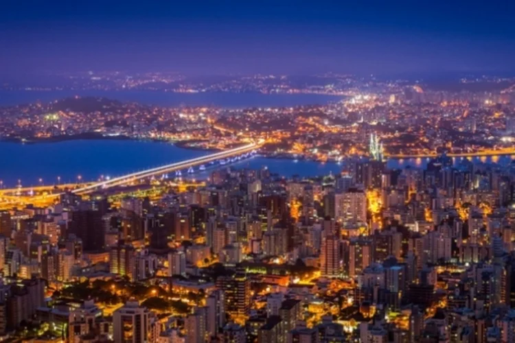 Santa Catarina: governo do estado congelou os aumentos de salário, mas também não pretende subir impostos (flickr/gameoflight)
