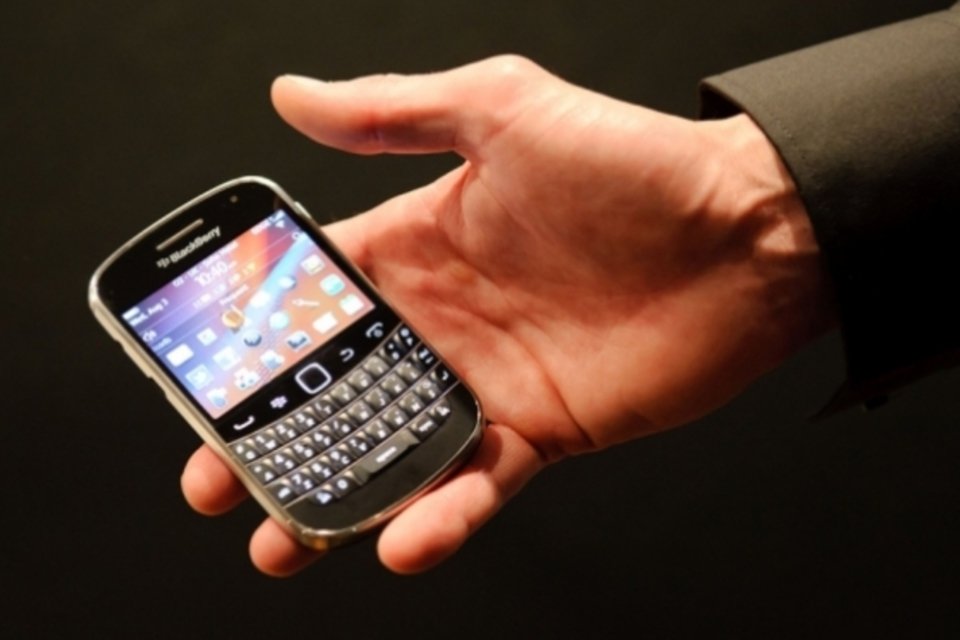 Por que a BlackBerry trará de volta o smartphone Bold 9900?