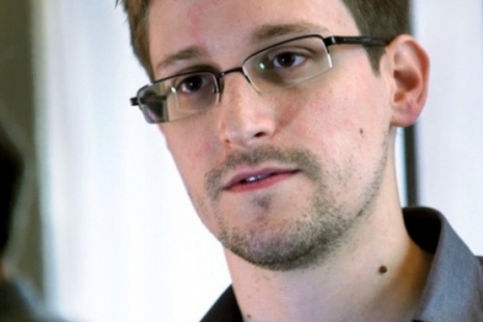 Edward Snowden está quase sem dinheiro