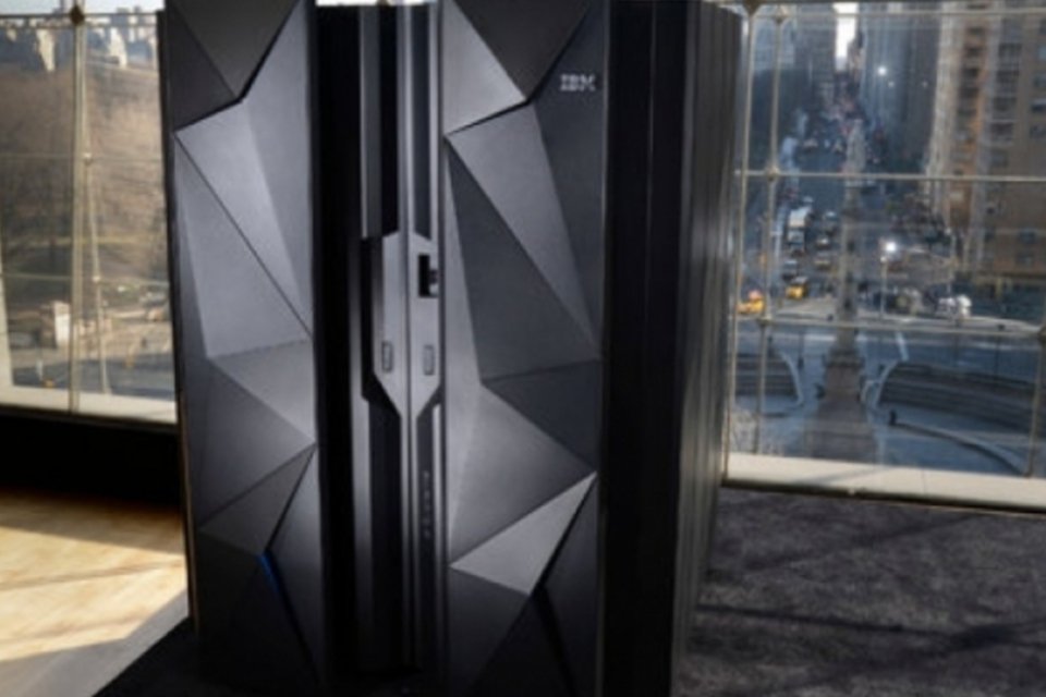 IBM anuncia mainframe mais potente do mundo