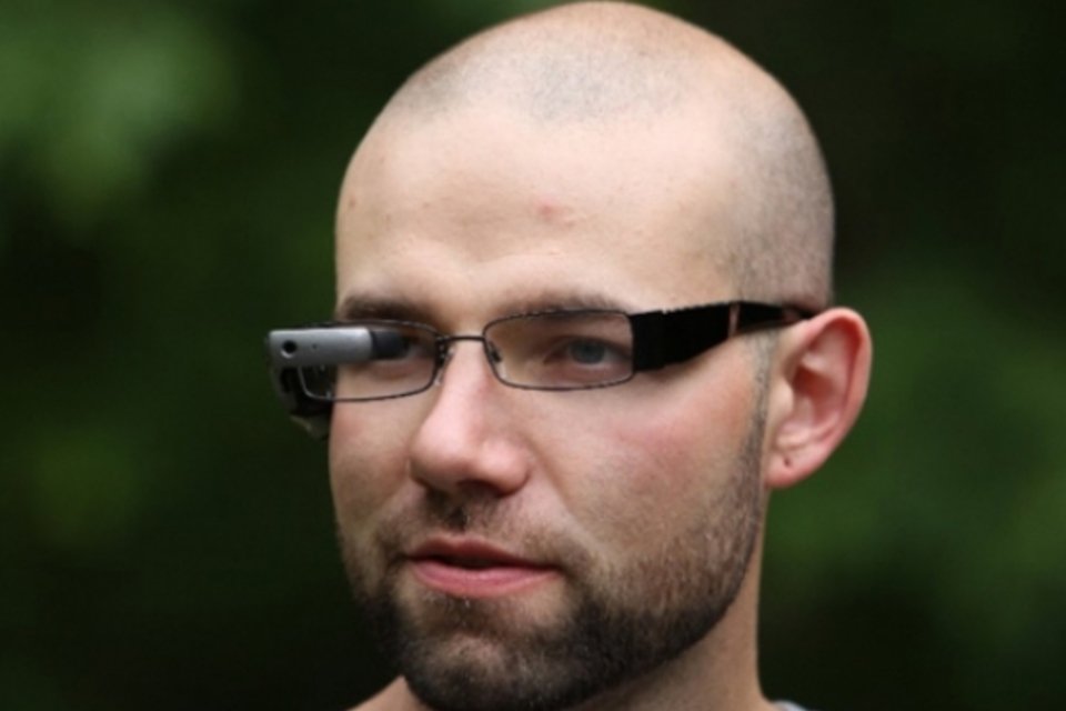 Lenovo revela concorrente do Google Glass