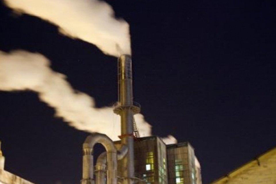 França quer reduzir em 30% consumo de energias fósseis até 2030