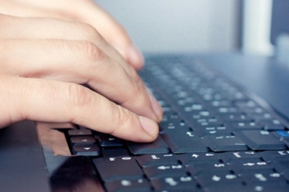 Governo estende isenção de PIS/Cofins para PCs e notebooks até 2018