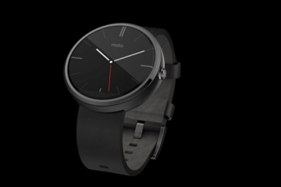 Moto 360, relógio inteligente da Motorola, ganha preço oficial