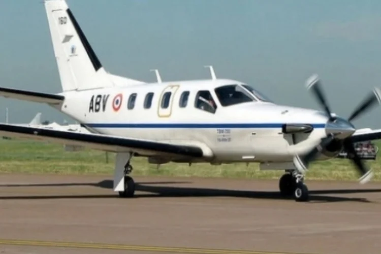 Avião (Wikipedia)