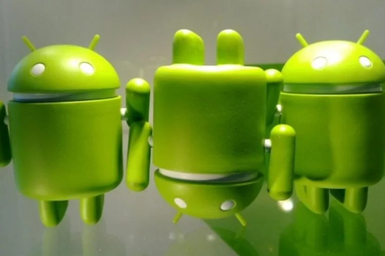 Android (Flickr.com/cmmorrison)