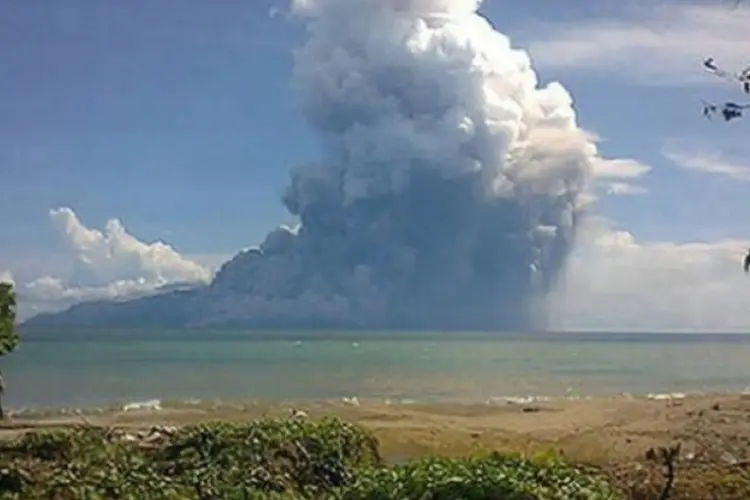vulcão na Indonésia (AFP)