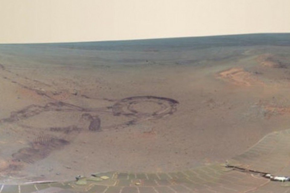 ESA publica evidências da presença de água em Marte