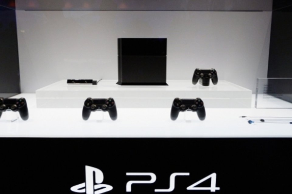 Preço do PS4 pode acabar com mercado da Sony no Brasil, diz Acigames