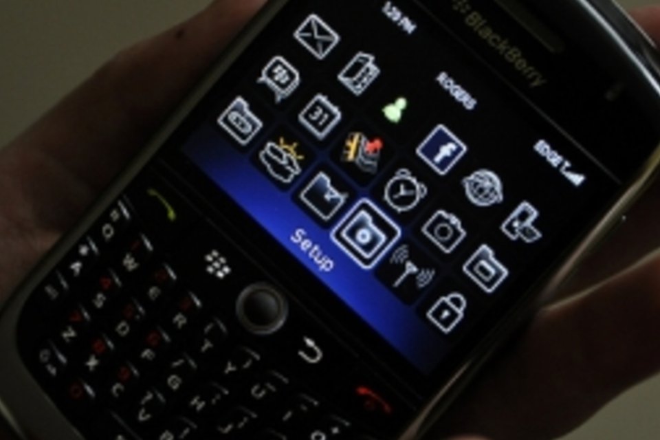 Por falta de usuários, jornal encerra aplicativo para BlackBerry