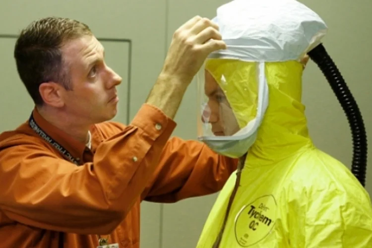 Ebola (Reuters)