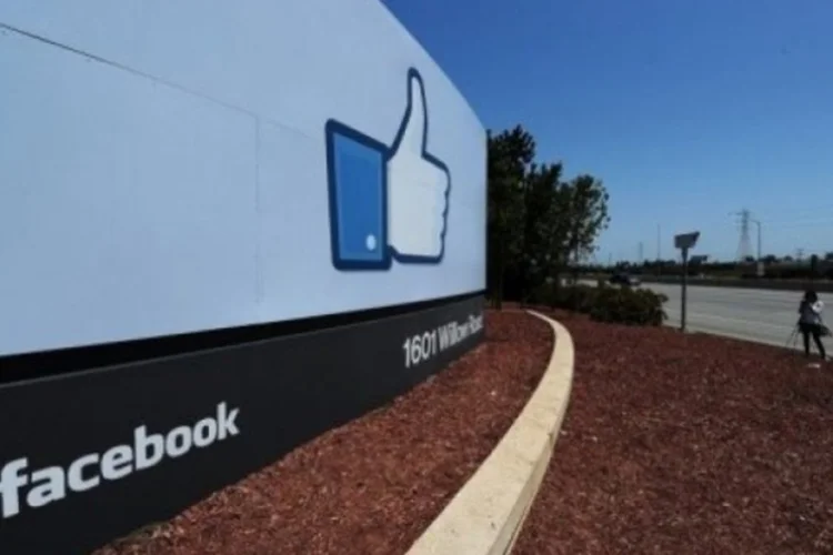 Facebook  (©afp.com / Robyn Beck)