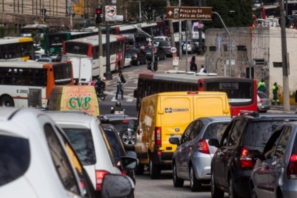 Brasil renova acordo automotivo com Argentina