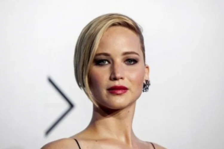 Jennifer Lawrence - 2 (REUTERS/ERIC THAYER)