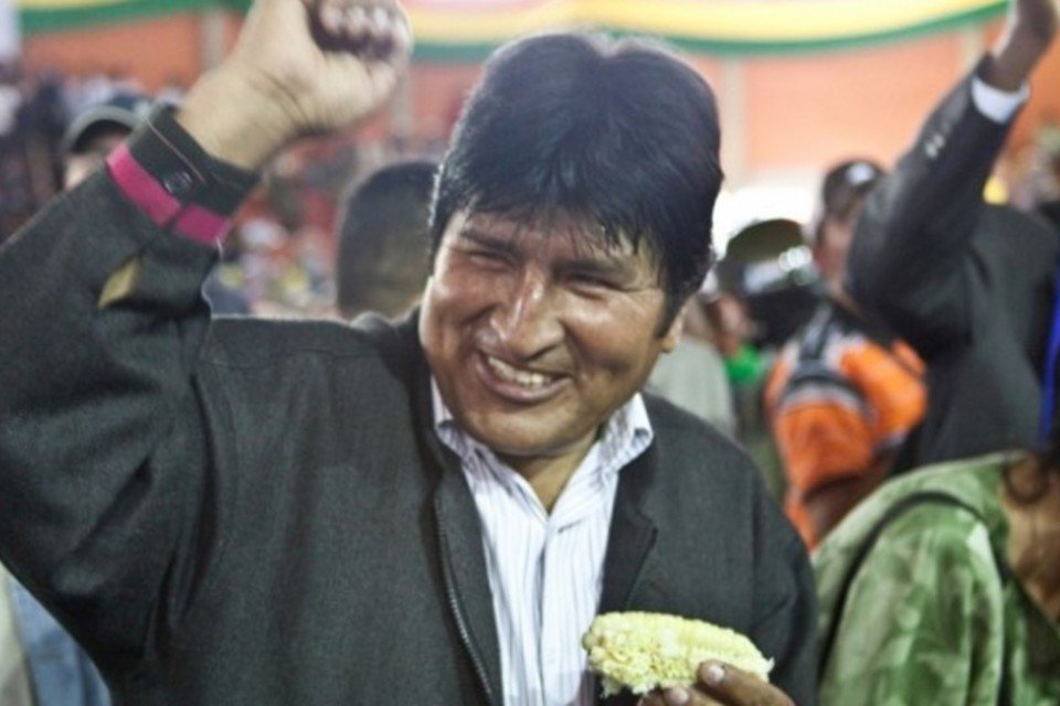 Evo Morales pede mais tecnologia ao Mercosul para "liberalização econômica"