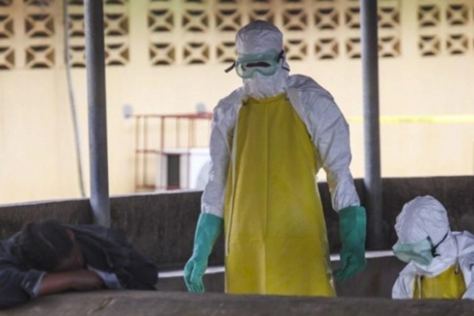 Ebola continua a devastar os países da África Ocidental