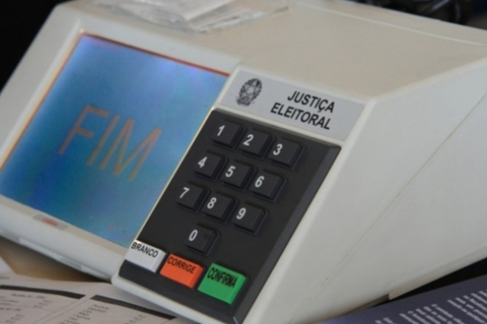 Golpe usa notícia falsa de fraude nas eleições para espalhar malware