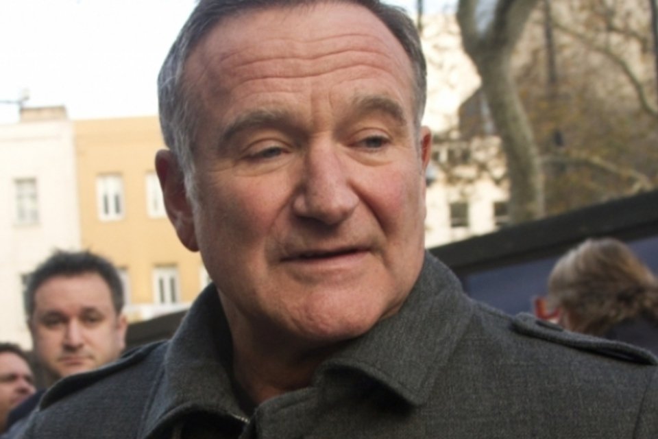 Robin Williams escondeu a depressão por meio da comédia, dizem amigos próximos do ator