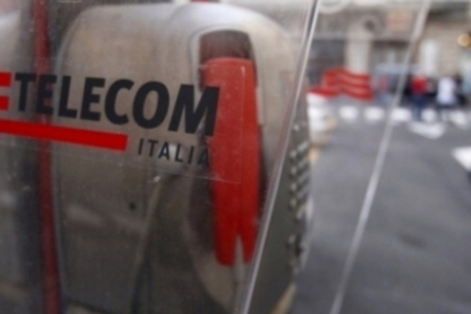 Telecom Italia descarta adquirir Oi no curto prazo, dizem fontes