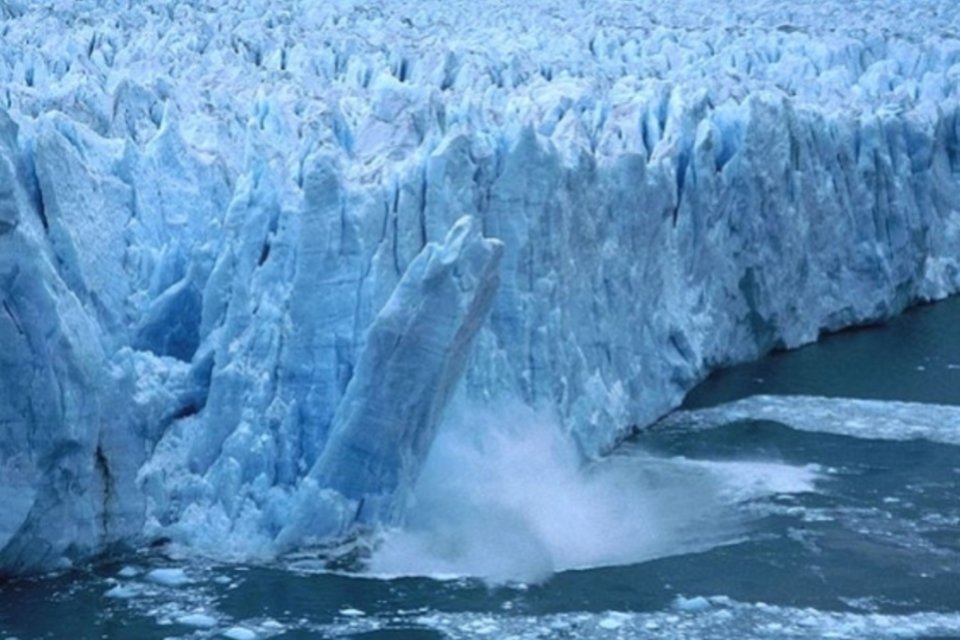 Diminuição de geleiras é um dos efeitos mais graves do aquecimento global