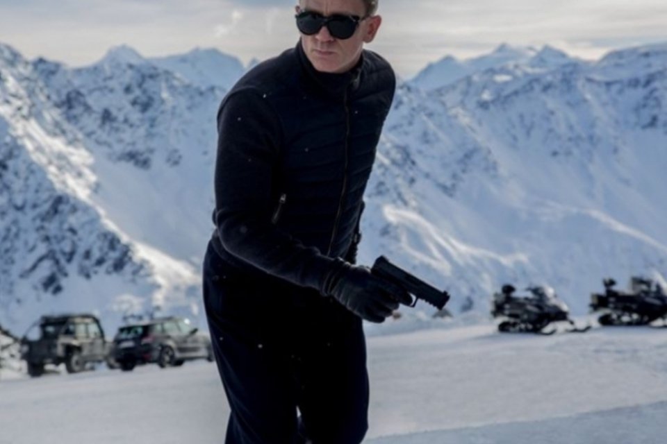 Divulgadas primeiras imagens oficiais do novo James Bond