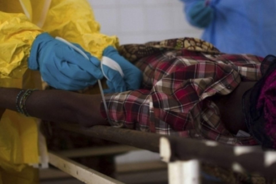 OMS declara ebola como emergência pública de alcance internacional