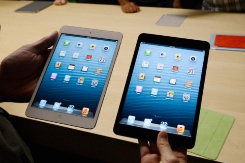 Universidade pede suspensão das vendas de produtos Apple nos EUA