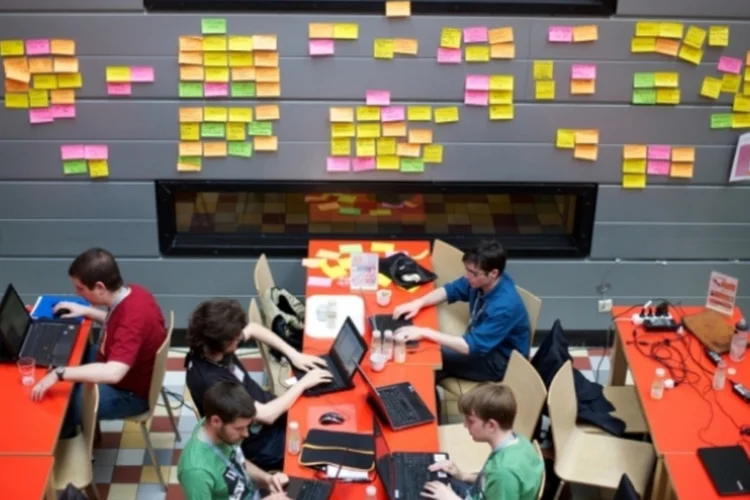 Hackathon (Sebastiaan ter Burg via Photopin)