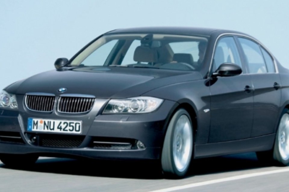 BMW fará recall de 1,6 milhão de carros por receio sobre airbags
