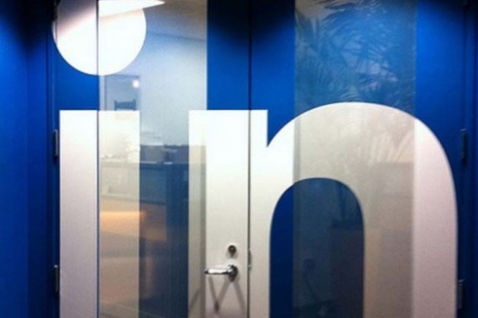 Receita do LinkedIn salta para US$ 363,7 mi