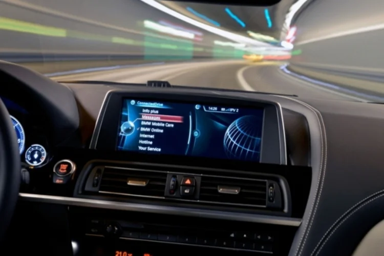 ConnectedDrive (Divulgação)