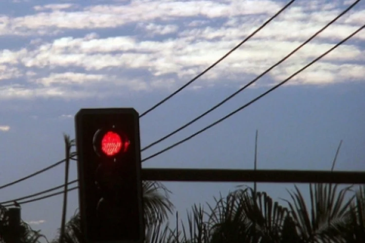 semáfaro  (Rodrigo Soldon / flickr)