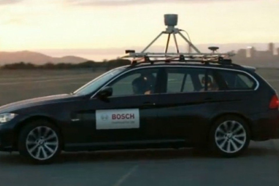 Carro aut nomo da Bosch visto em testes nos EUA Exame