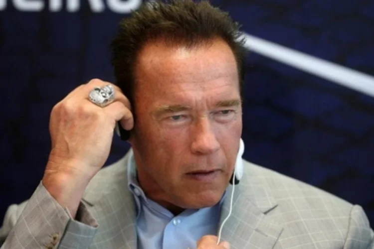Arnold Schwarzenegger