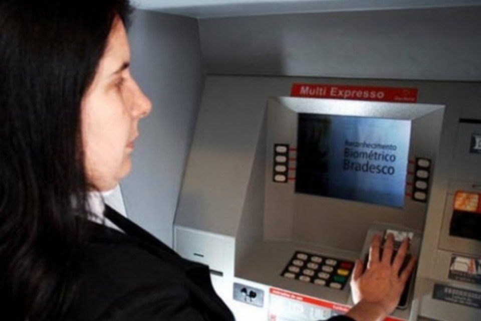 Sistemas do Bradesco e Caixa apresentam falhas