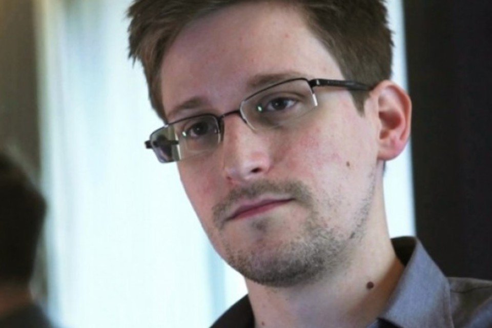 Áustria descarta presença de Snowden em avião de Evo Morales
