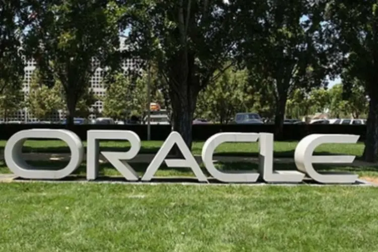 Oracle: o negócio de computação em nuvem da Oracle armazena softwares e dados em servidores remotos (Reprodução)