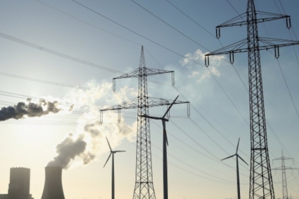 Grupo que monitora setor elétrico descarta risco de déficit de energia