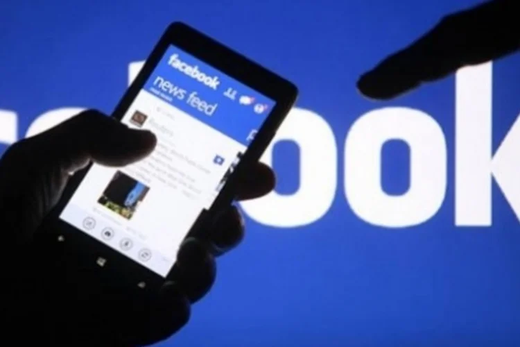 facebook mobile (Reprodução)